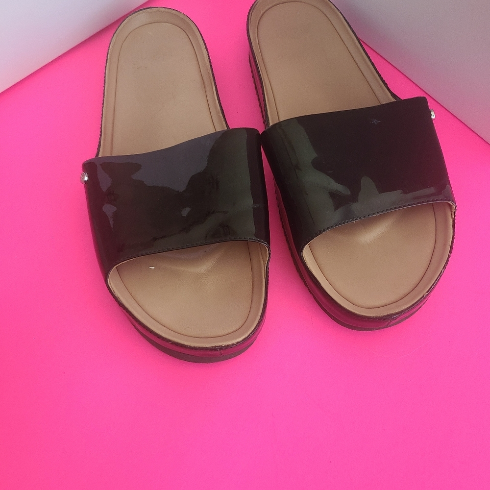 UGG Black Patent Leather Sandals